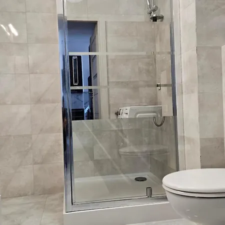 Airport Bakalarska Apartamento