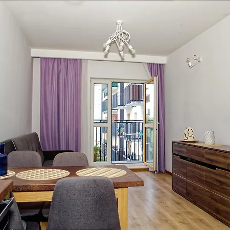 Apartment Airport Bakalarska Warschau