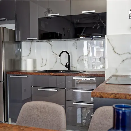 Airport Bakalarska Апартаменты