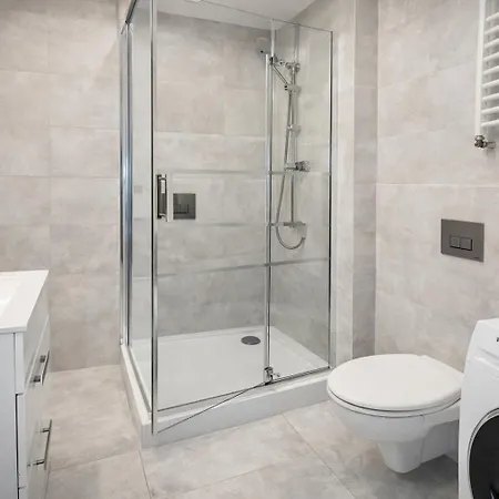 Апартаменты Airport Bakalarska Варшава